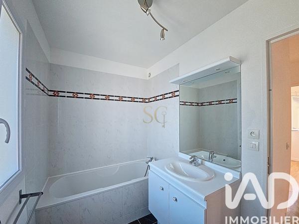 Maison à vendre 6 pièces 92,2 m² Luisant
