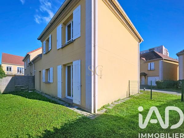 Maison à vendre 6 pièces 92,2 m² Luisant