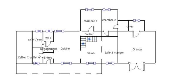 Dpt Allier (03) A vendre à Varennes sur Allier - Longère T6 garages, grande terrasse couverte, terrain clos et arboré de 4000m2