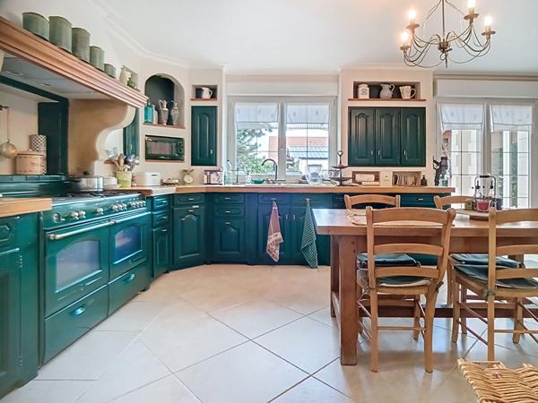 Achat maison Caudebec-lès-Elbeuf - 6 pièce(s) - 273 m² - 424 000 €