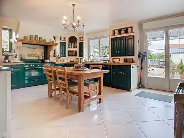 Achat maison Caudebec-lès-Elbeuf - 6 pièce(s) - 273 m² - 424 000 €