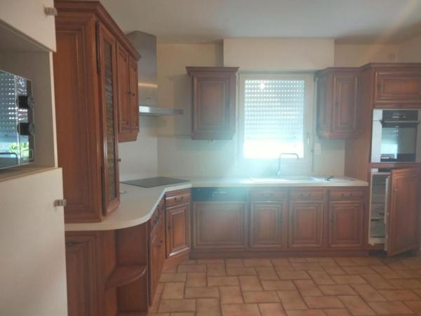 Maison à louer 6 pièces - 117 m²