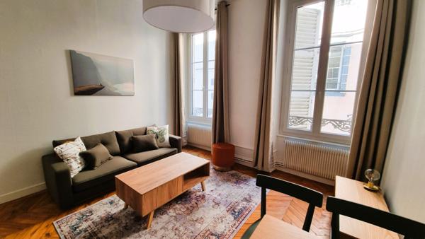 Appartement meublé Clermont-Ferrand - Plateau Central - Jaude - Place de la Victoire