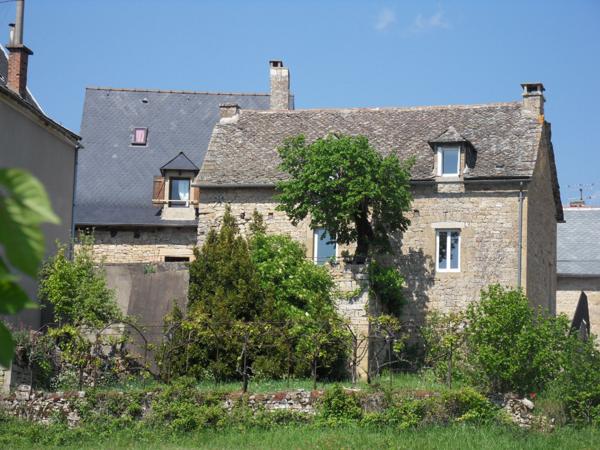 Maison Marcillac Vallon 4 pièce(s) 100 m2