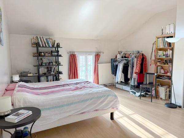 Maison 10 pièces - 250 m²