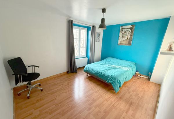 Maison 10 pièces - 250 m²