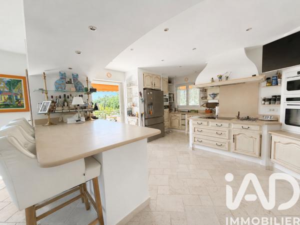 Maison à vendre 7 pièces 298 m² Grimaud