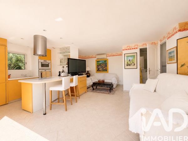 Maison à vendre 7 pièces 298 m² Grimaud