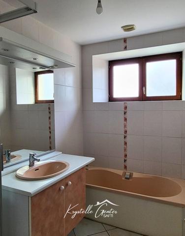 Maison composée de 2 logements, idéal projet familial ou investissement locatif