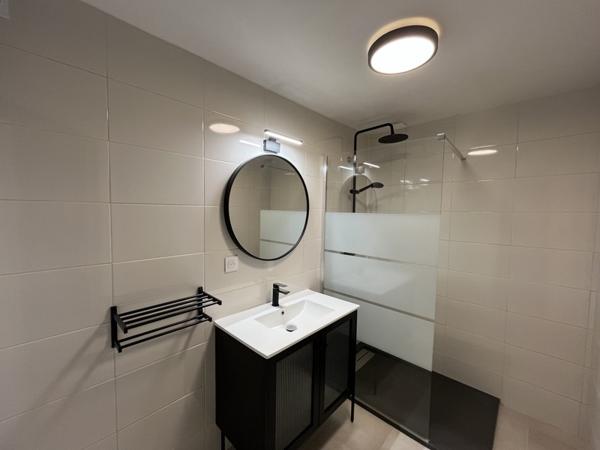 Maison à louer |  St-Jean-d'Angély |  3 pièces | 84 m²