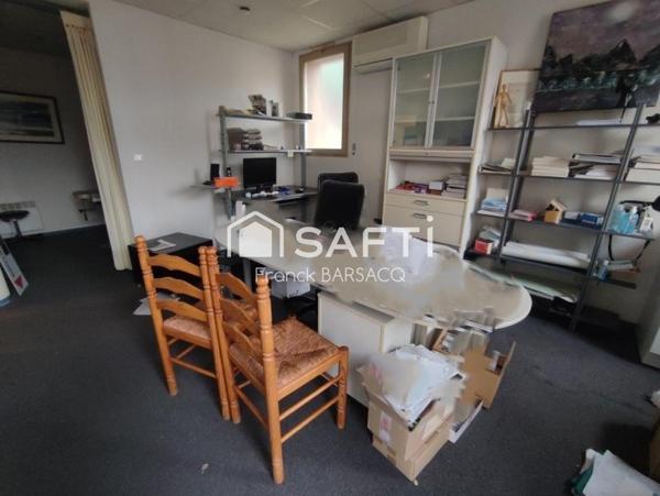 ANCIEN LOCAL MEDICAL EN CENTRE DE VILLAGE THERMAL