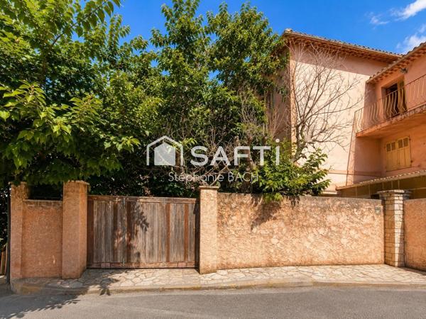 Bandol hypercentre – Maison de famille du XVIII e siècle à réinventer, extérieur et stationnement