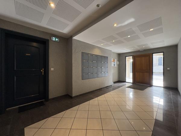 Appartement 3 pièces - 69 m² Exclusivité efficity