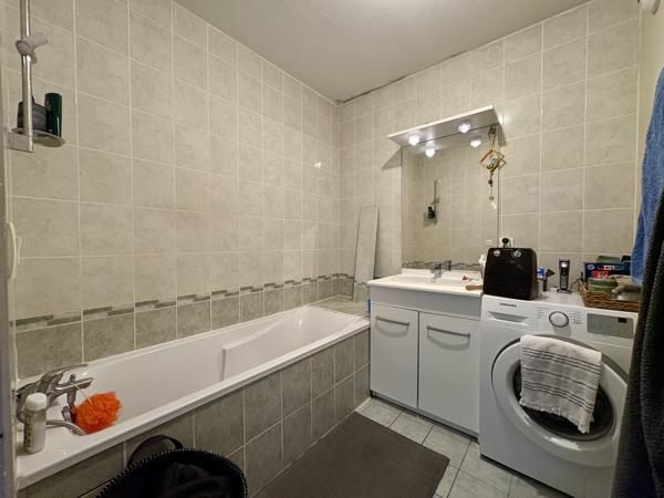 Appartement 3 pièces - 69 m² Exclusivité efficity