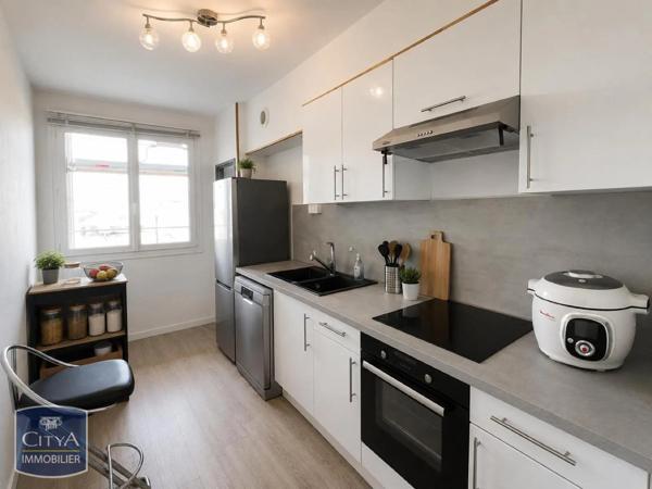 Appartement à louer 3 pièces 67.11m² Le Mans (72000)