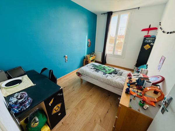 MAISON 7 PIÈCES AVEC EXTERIEUR