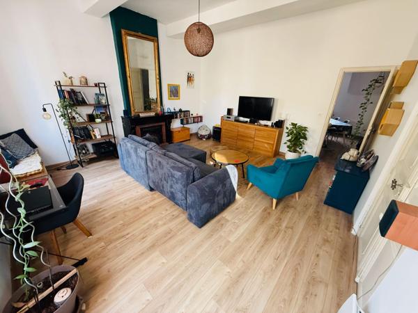 MAISON 7 PIÈCES AVEC EXTERIEUR