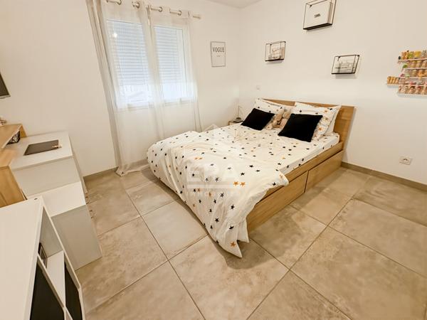 Les Pennes Mirabeau - maison T5 de 126m2 sur une parcelle de 400m2 avec piscine