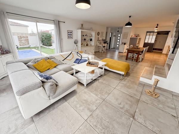 Les Pennes Mirabeau - maison T5 de 126m2 sur une parcelle de 400m2 avec piscine