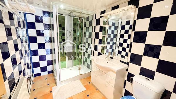 Maison 7 chambres sur près de 5000m² de verdure