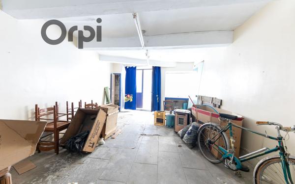 Maison à vendre    2 pièces • 250 m2 Néfiach