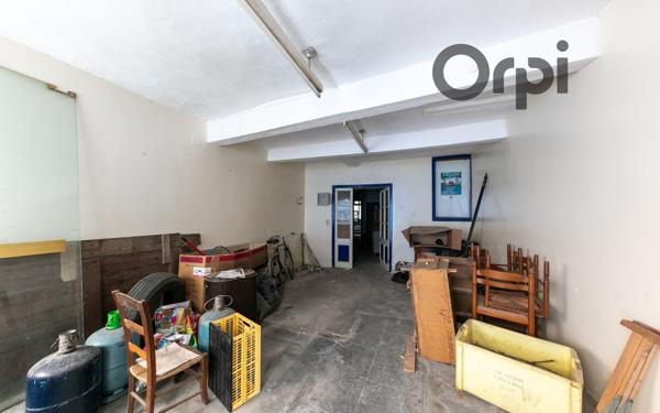 Maison à vendre    2 pièces • 250 m2 Néfiach