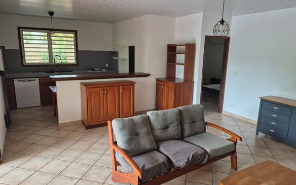 Maison à vendre    4 pièces •  Cayenne