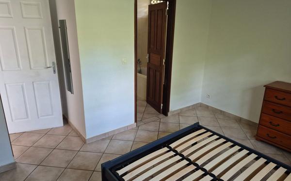 Maison à vendre    4 pièces •  Cayenne