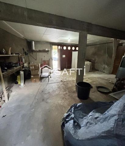 LUNEL-VIEL Maison de village 110m2, cour, garage