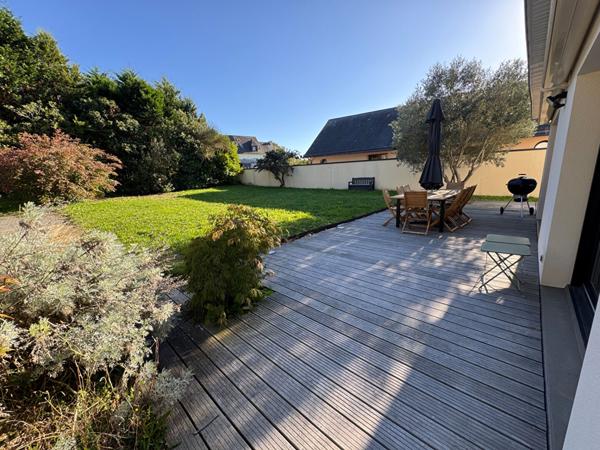 Maison à Erdeven de 162m² entre bourg et plage.