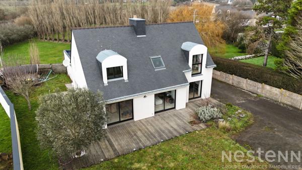Maison à Erdeven de 162m² entre bourg et plage.