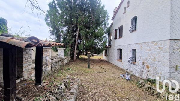 Maison traditionnelle 7 pièces de 200 m² à Tourrettes-sur-Loup (06140)