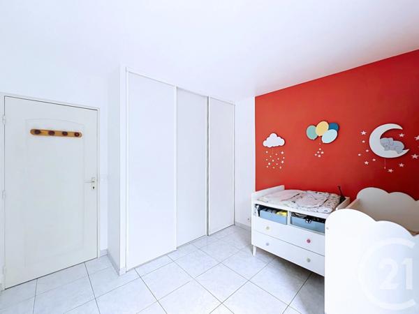 Appartement F5 à vendre  5 pièces - 100,22 m 2   CHOISY LE ROI  - 94