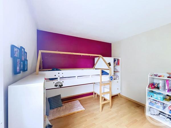 Appartement F5 à vendre  5 pièces - 100,22 m 2   CHOISY LE ROI  - 94