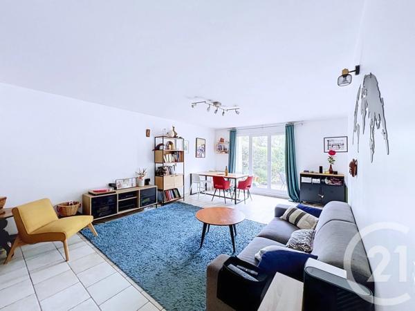 Appartement F5 à vendre  5 pièces - 100,22 m 2   CHOISY LE ROI  - 94