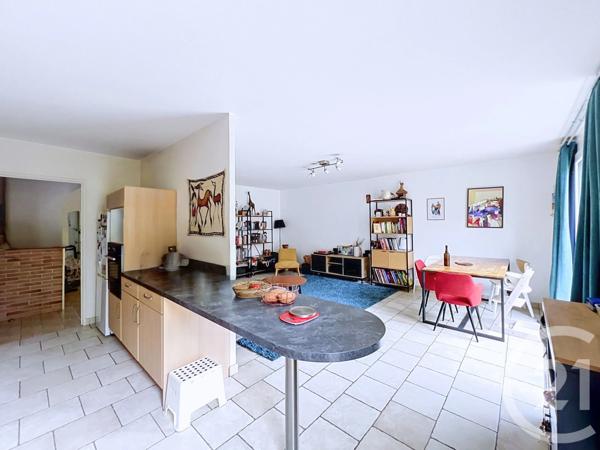 Appartement F5 à vendre  5 pièces - 100,22 m 2   CHOISY LE ROI  - 94