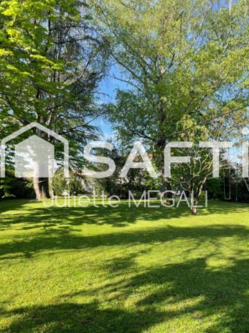 Demeure Bourgeoise de 450m2 et son parc de 2000m2.