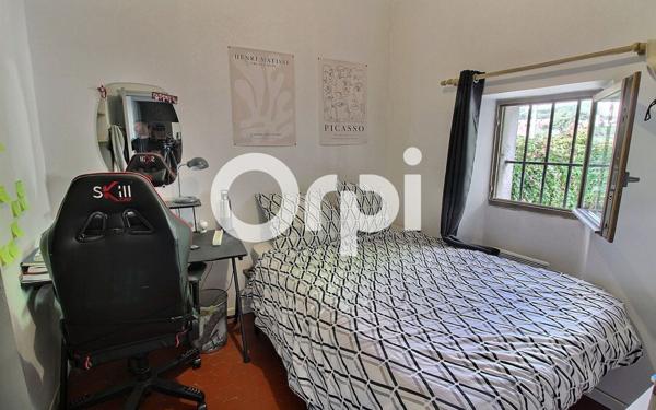 Maison à vendre    4 pièces • 92 m2 Marseille 13