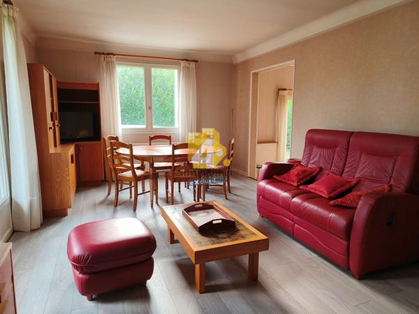 Maison - 4 pièces - 90 m²