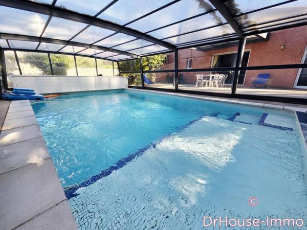 Maison à vendre 6 pièces de 197 m²