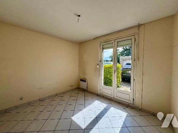 APPARTEMENT EN REZ DE CHAUSSE AVEC GARAGE ET STATIONNEMENT