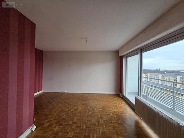 Appartement à vendre à Reims dans la Marne (51100), ref : 51048-800
