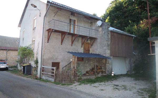 Maison à vendre    4 pièces •  Tenay