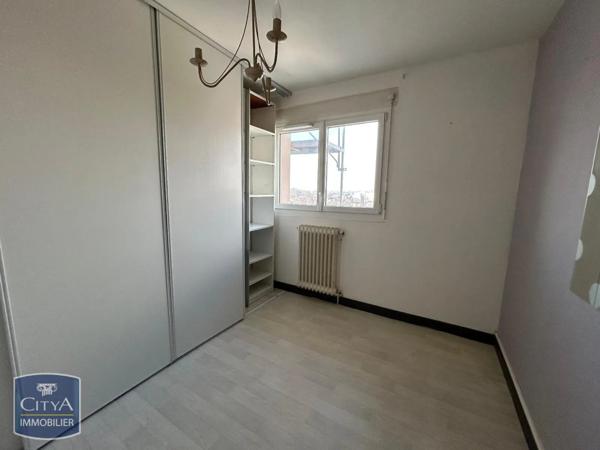 Appartement à louer 4 pièces 81.95m²