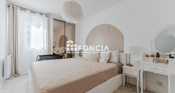 À vendre Appartement 4 pièces 88 m² - Saint-avertin 37550