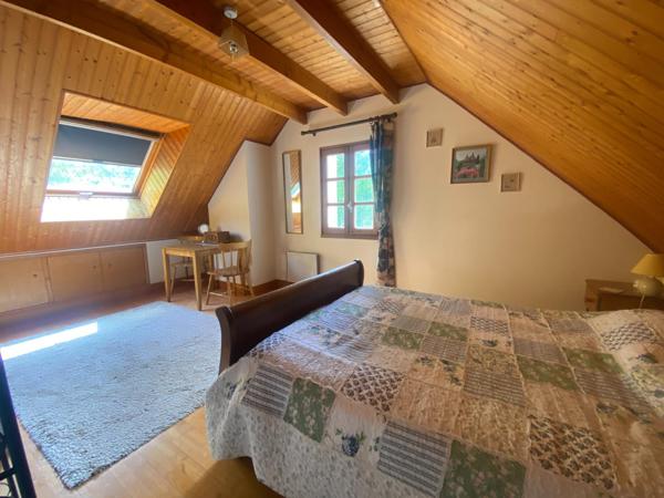 A 3 minutes du rond point du Drauzou, Maison spacieuse proche de Figeac.