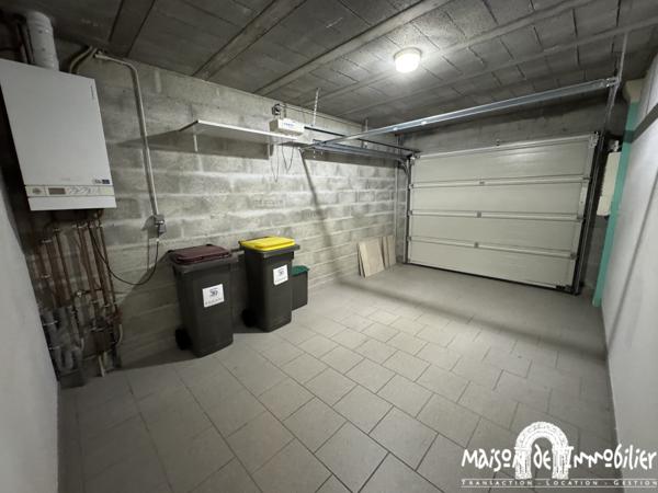 Location Maison de ville rénovée - 5 pièces - 161m² - Garage et jardin - COGNAC