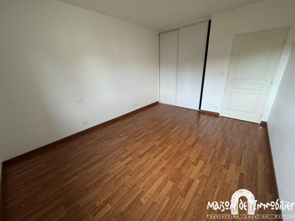 Location Maison de ville rénovée - 5 pièces - 161m² - Garage et jardin - COGNAC