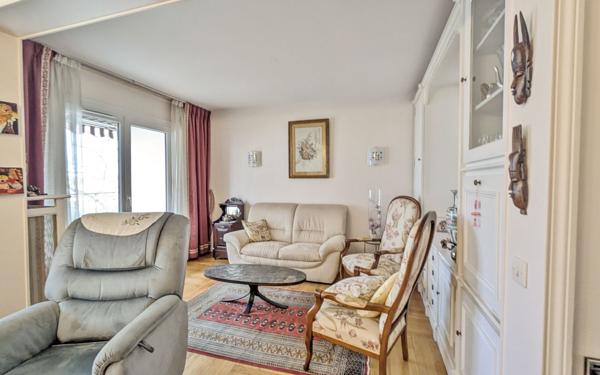 Appartement à vendre    4 pièces • 77 m2 Sainte-Foy-lès-Lyon