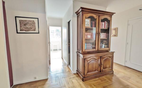 Appartement à vendre    4 pièces • 77 m2 Sainte-Foy-lès-Lyon